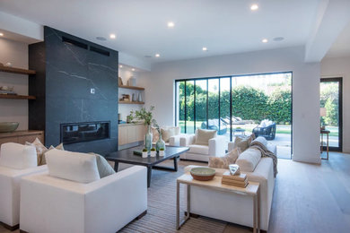 Example of a trendy living room design in Los Angeles