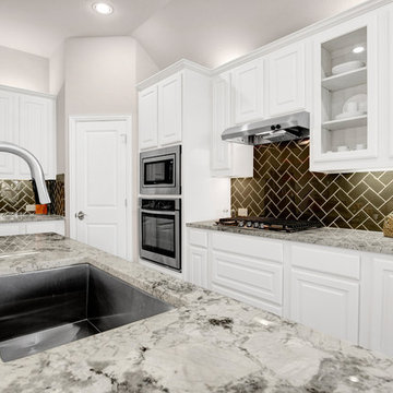 Dallas, Texas | Gateway Parks - Premier Palm Kitchen