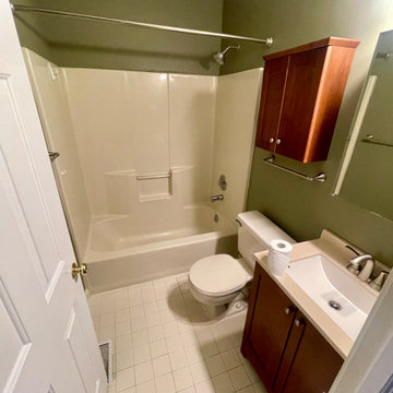 TownHome Quick Bathroom Makeover
