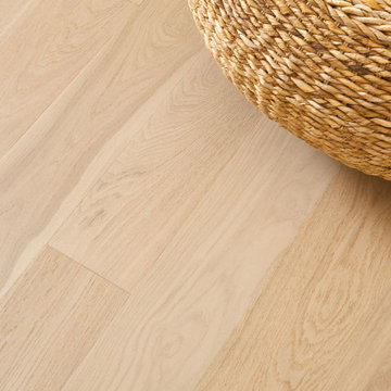 Light, Scandinavian, Ultra-Wide, Engineered Oak Hardwood - Forest Accents Montpe