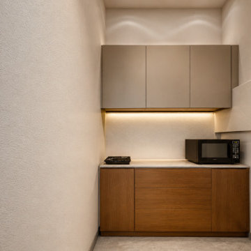 OFFICE 1601 ICONIC