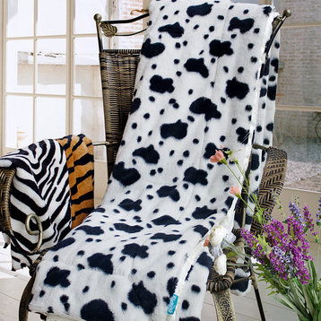 Animal Dalmatian Micro Mink Throw Blanket 14.5 OZ filling (50 by 70 inches)