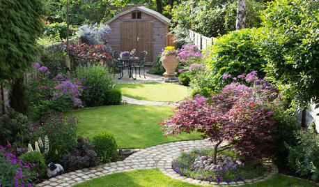 Pro Ideas for Adding Interest to a Rectangular Garden