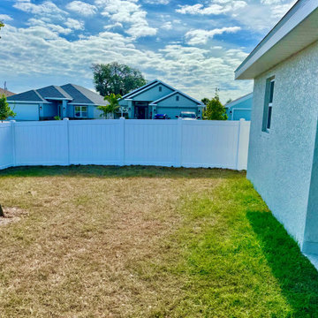 White vinyl fence