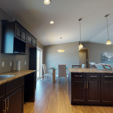 Cambridge - 1359 sq. ft.