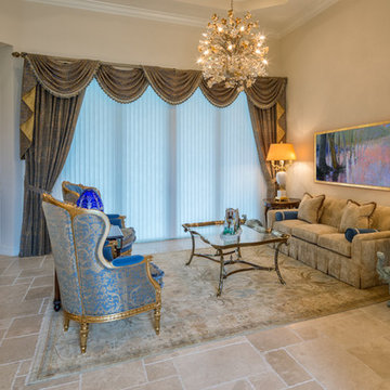 LELY - Traditional Home
