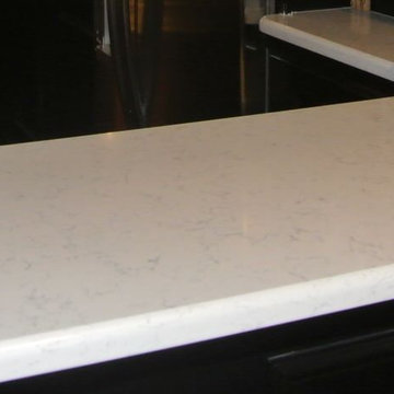 Coarse Carrara Quartz Bar Countertop