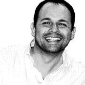 Foto de RJ Thacker