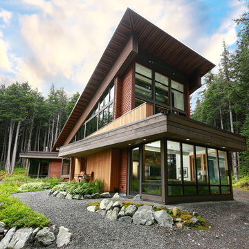 Girdwood Contemporary Cabin