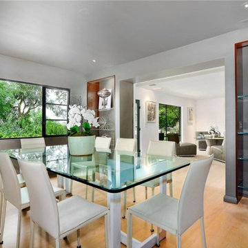 4929 Calvin Ave. Tarzana, Ca