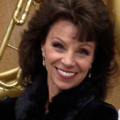 Carol Massie-Givan's photo