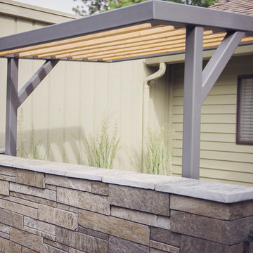 Quartzite Grey Flagstone Veneer Garden Wall
