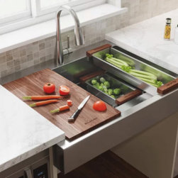 Dart Canyon&trade; Stainless Steel Farmhouse Sink - Kitchen Sinks