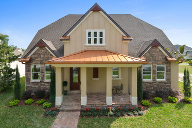 Mid-sized craftsman two-story exterior home idea in Orlando
