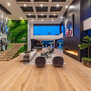 Bundy Drive Brentwood, Los Angeles modern open plan indoor outdoor luxury home