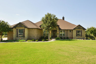 Example of a classic exterior home design in Austin