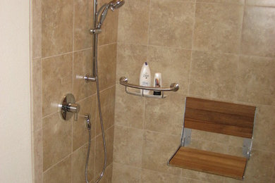 Trendy walk-in shower photo in San Francisco