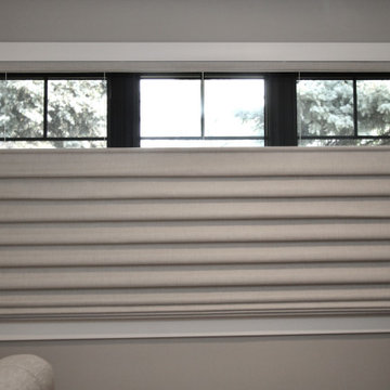 Hunter Douglas Vignettes-Modern Roam Shades