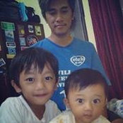 Putri Arinis foto