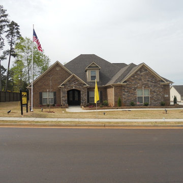 2016 Spring Tour of Homes