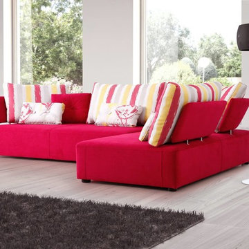 Pandore Fabric Contemporary Sofa by Famaliving
