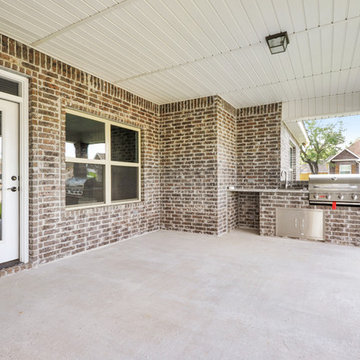 The Allen II Elevation B - Courtyard Entry