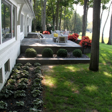 Lakeside Contemporary, Charlevoix