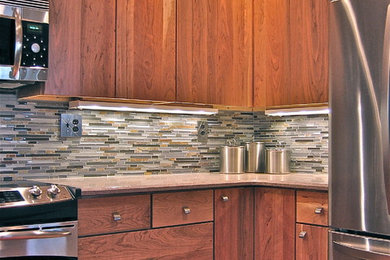 Trendy kitchen photo in Bridgeport