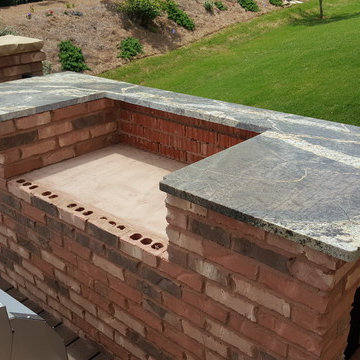 Grills and Outdoor Kitchens