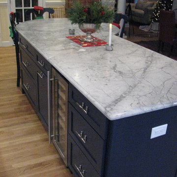 Naval (SW) island with Super White Quartzite Countertop