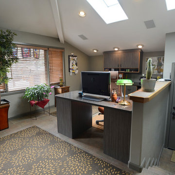 Two-Tone Office Loft