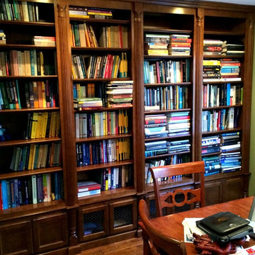 Custom Libraries, Bookcases, & Display Units