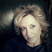 Tammy Lewis's photo