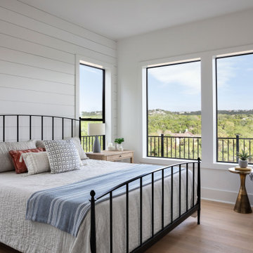 Cliffside Farmhouse // Modern Farmhouse
