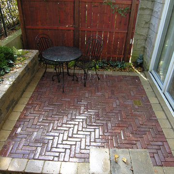 Lincoln Park patio & sandbox