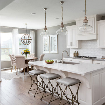 Traditional Kitchen