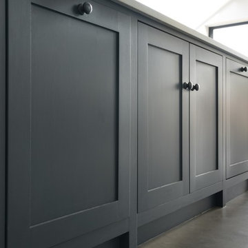 Bespoke Hand Painted kitchen - London SW12