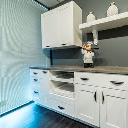 Anchester 3 White Shaker - Products