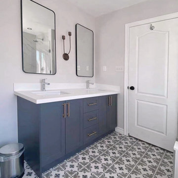 Primary Bathroom Remodelling - Elegant & Modern