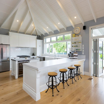 Transitional Beachside Residence