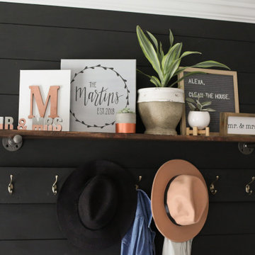 Martin - Entryway Decor