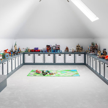 BESPOKE PLAYROOM WITH STORAGE UNITS