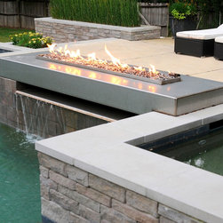 Linear Burner System Outdoor - Outdoor Fireplaces