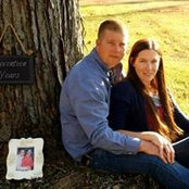 Farrah And Tom Davis's photo