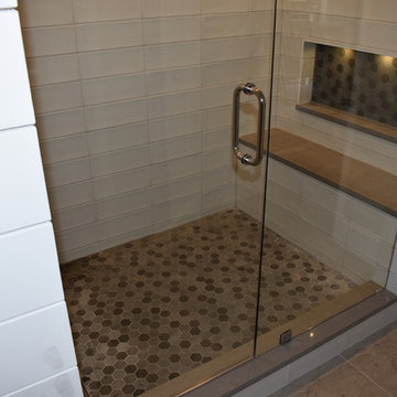 Gaberonne master bathroom