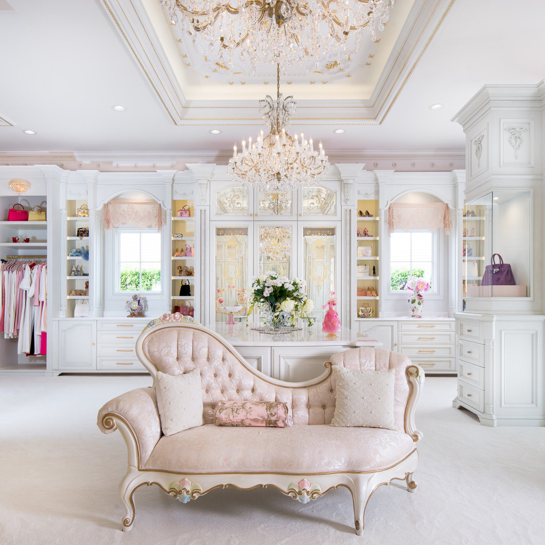 Luxury Closet