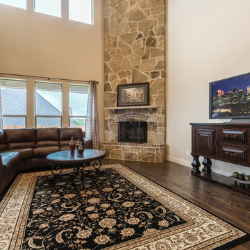 Model Home D/FW 3300 Square Feet