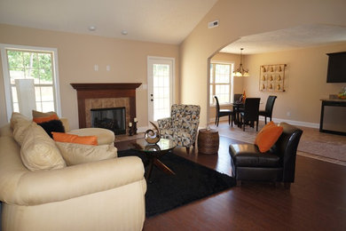 Inspiration for a contemporary family room remodel in Nashville