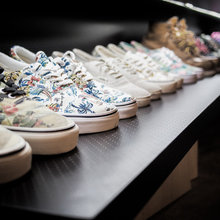 Singapore Houzz Tour: Serial Collectors Showcase Pop Culture