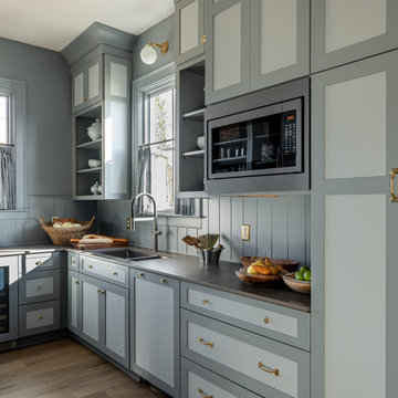 Los Angeles Custom Bar & Scullery | Modern & Traditional, Functional Design